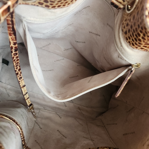 Brahmin Toasted Almond Leather Crocodile-Embossed Drawstring Bucket Bag - Picture 8 of 13